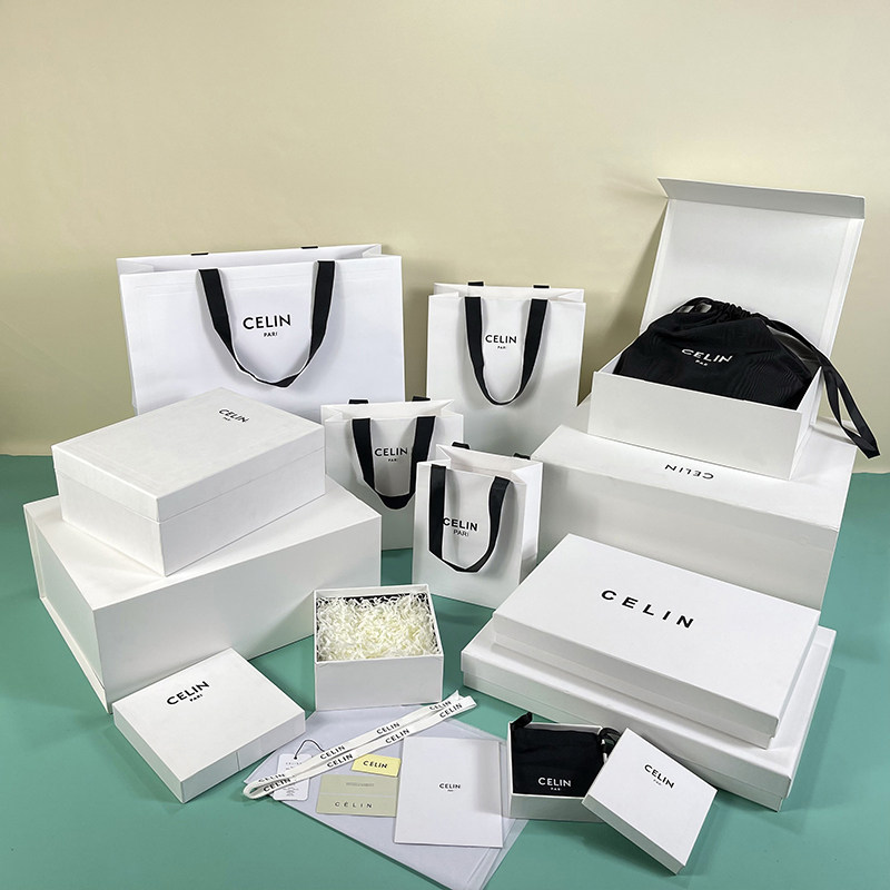 赛林CELIN礼盒包装托特包笑脸包围巾饰品皮带衣服礼品盒手提袋子