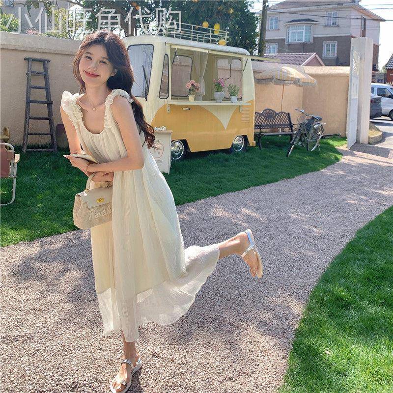 白色法式雪纺吊带洋装女夏2026新款茶歇仙女海边度假无袖小个子