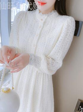 香港TIMO加绒加厚蕾丝打底连衣裙女秋冬季法式温柔风配大衣的裙子