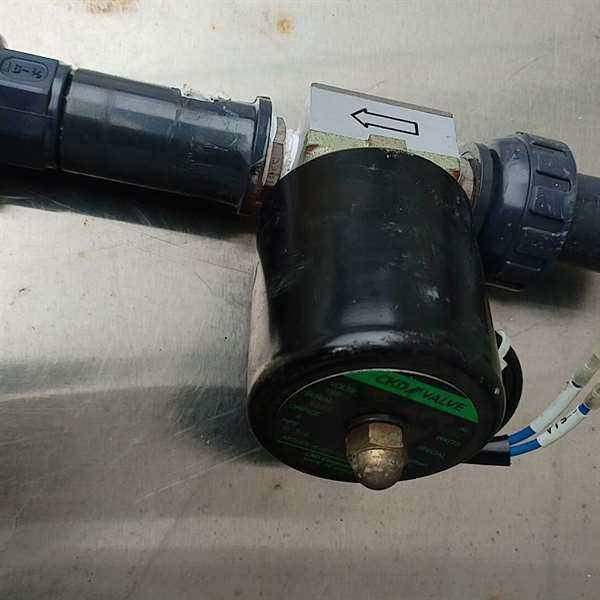 议价日本 CKD电磁阀M-03-2PV-2实物拍摄