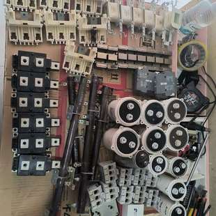 断路器拆 拿走 需要 议价一对拆机件