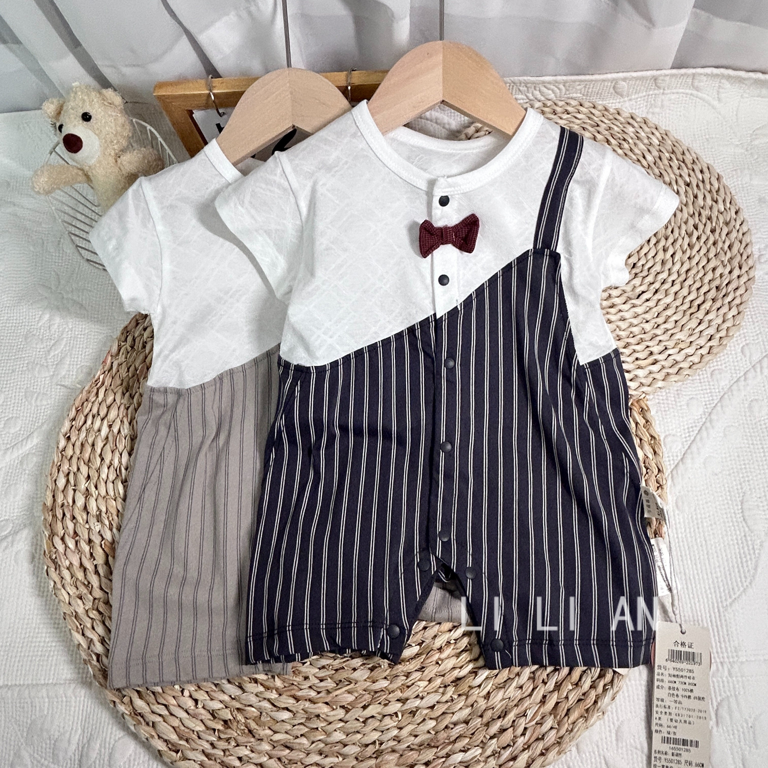 婴梦儿-新调性-假两件连体衣-男宝宝衣服夏条纹短袖哈衣爬服周岁