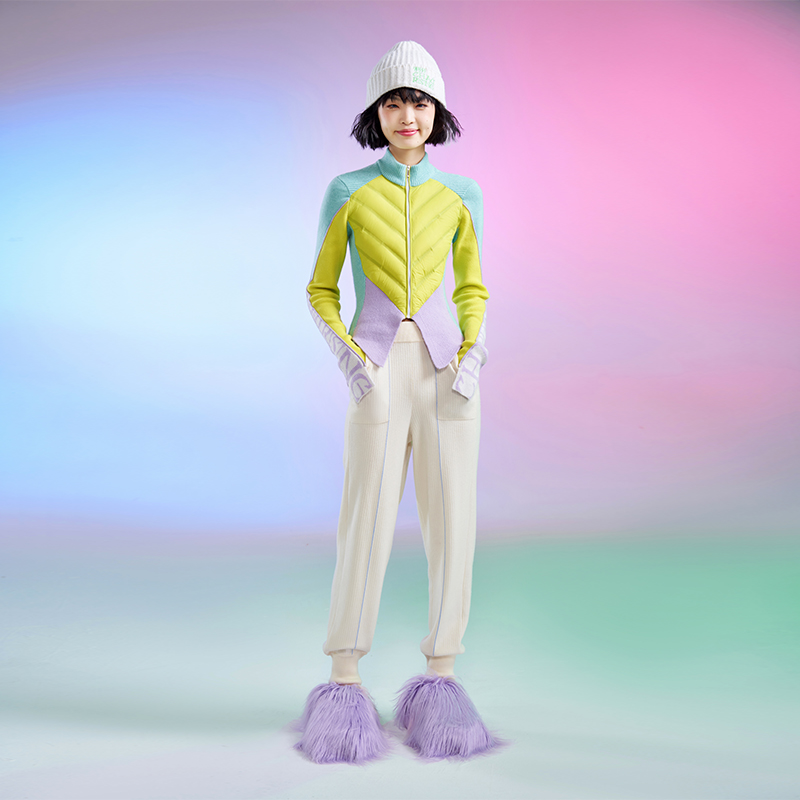 羊绒鹅绒拼接滑雪服女