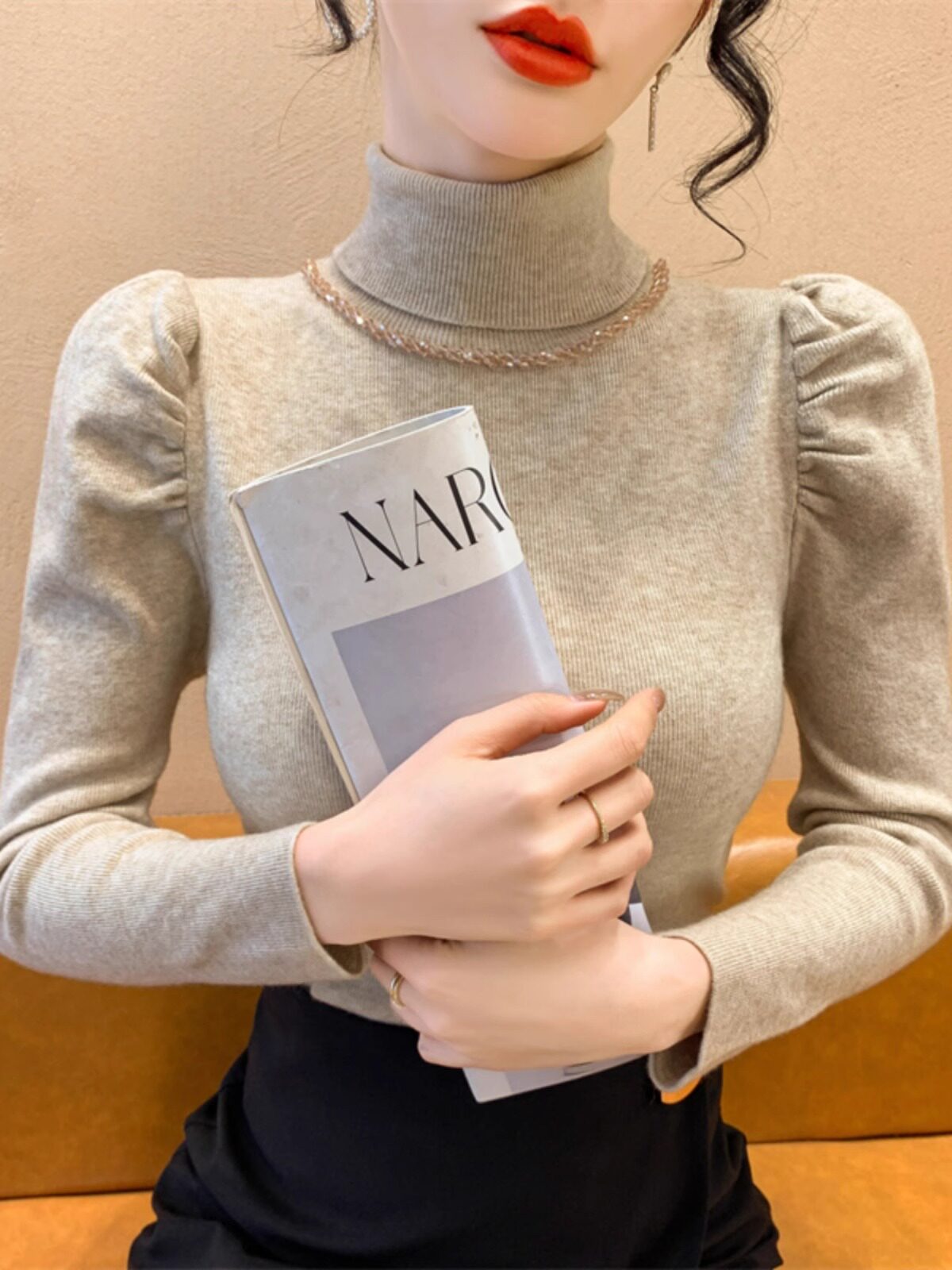 高领泡泡袖毛衣女士修身打底衫2025新款秋冬季爆款显瘦内搭针织衫