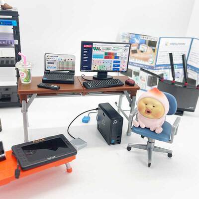 日本Tarlin扭蛋摆件微缩电脑