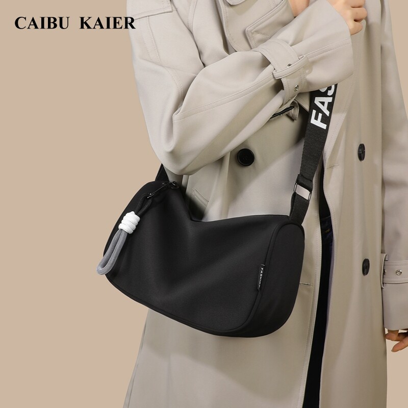 Official C&K Flagship Store Women's 2026 New Arrival Crossbody Bag Casual Canvas Pillow Shoulder Bag - Thumbnail 3