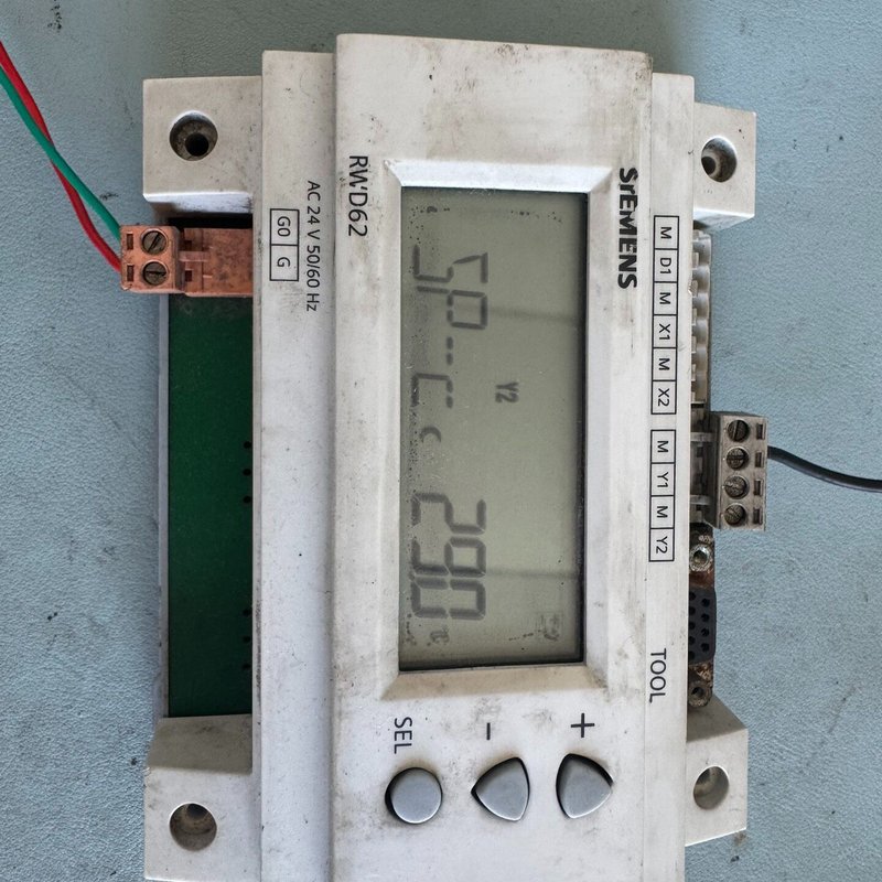 议价RWD62电动调节阀温控阀连接器