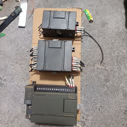 议价PLC 214-1AD23-0XB8 没有底座扣子便宜可维修