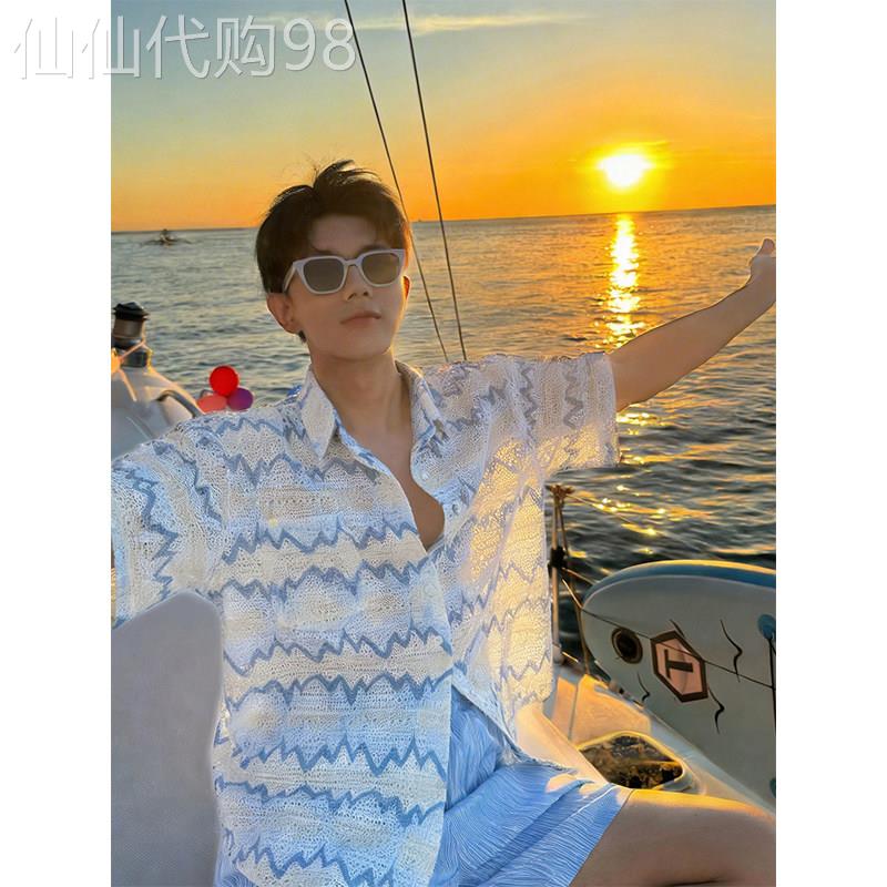 度假风蓝色波浪纹镂空短袖衬衫男士夏季海边穿搭宽松透气防晒衬衣