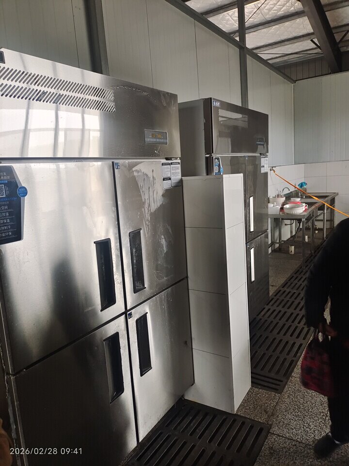 4月18日宜春市基地内房屋建筑物和大型军事模型的拆除权及相关设备设施网络拍卖公告