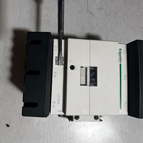 议价交流接触器LC1D115LC1D150M7LC1D170M7
