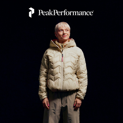 壁克峰女子轻盈连帽棉服