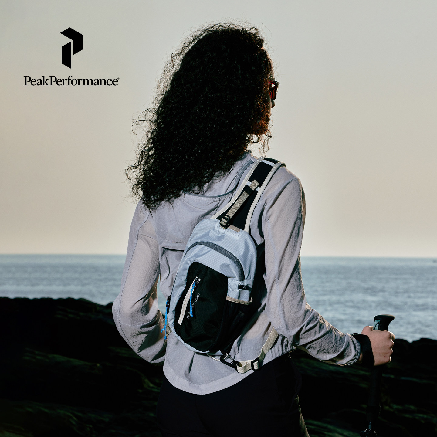 Peak Performance壁克峰Slingbag男女同款户外运动休闲三合一背包