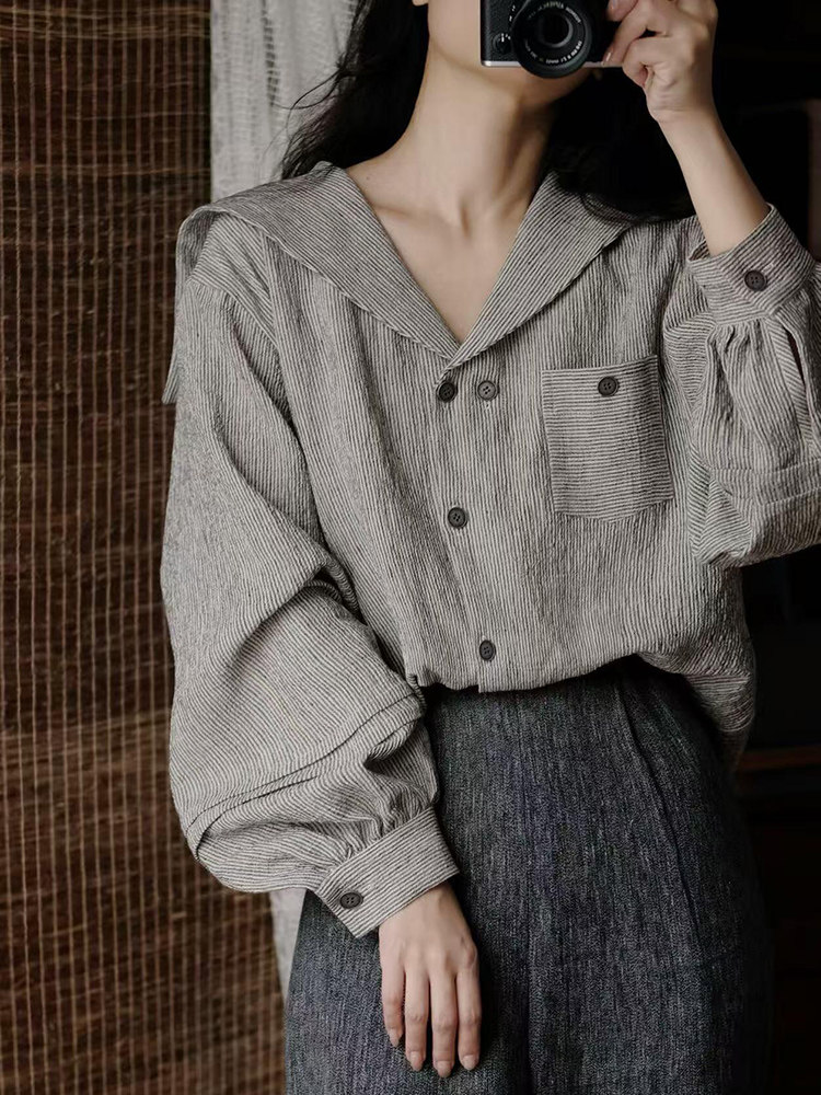 古着风灰色条纹海军领长袖上衣设计感独特漂亮法式小衬衫2025秋季