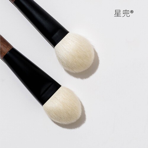 细光峰羊毛舌形星兜腮红刷高光刷