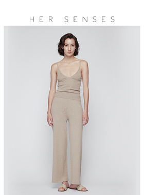 HER SENSES/何识时装系列V领棉感纱线柔肤针织吊带背心 C059