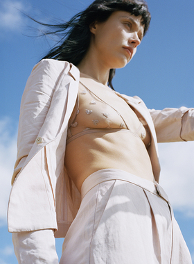 HER SENSES/何识漫衍系列情人节甜蜜爱心刺绣无钢圈长三角杯 B115