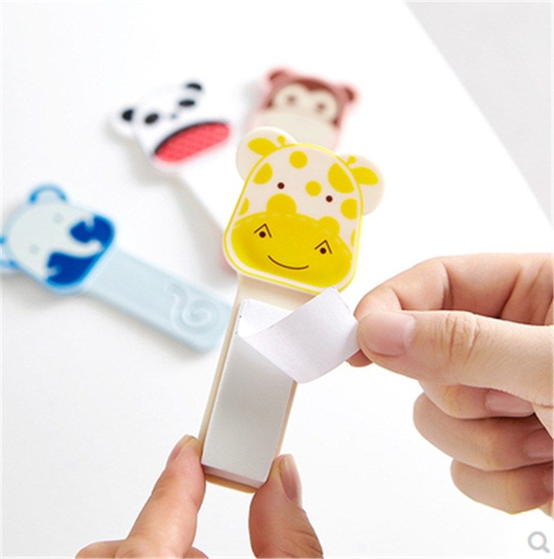 1pc cartoon toilet closestool seat handle sanitary seat cov