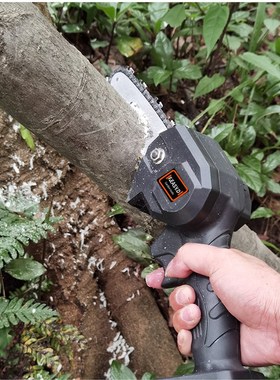 Portable electric pruning saw, rechargeable small electric s