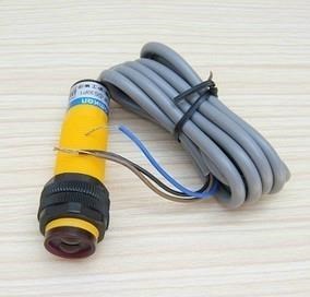 Free Shipping!  10pc Omron three wire DC NPN normally open