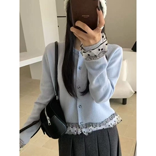 宽松慵懒气质短款 秋冬季 上衣 开衫 韩系甜美风蕾丝拼色毛衣女针织衫