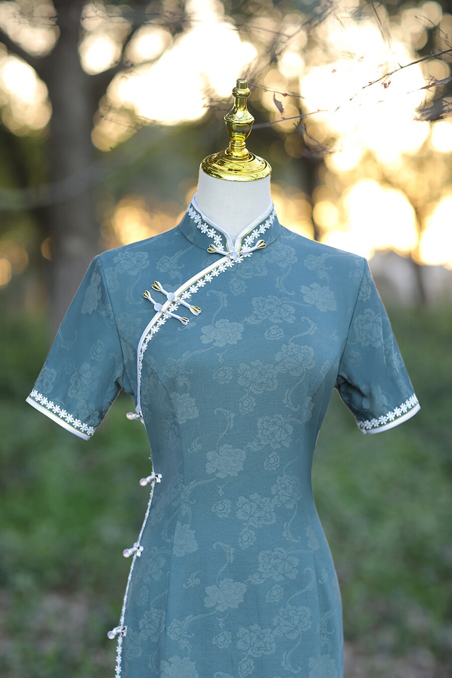 改良蚀骨旗袍2024年新款长款年轻款少女民国风复古礼服连衣裙蓝色