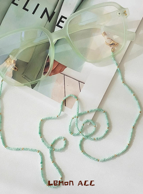 特别美，特别美。薄荷绿色系的小珠子眼镜链，口罩链子~