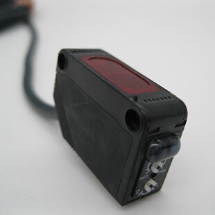 E3Z-D82 E3Z-D81 optical distance Photoelectric Sensor switch
