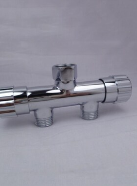G1 / 2 Brass Washing Machine One Into Two Outlet Faucet Con