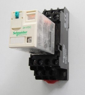 schneider Relay ,Telemecanique Relay,dpdt wiht socket  RXM2A