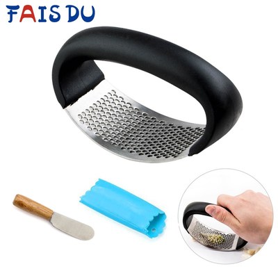 Multifunctional  Stainless Steel Ginger Garlic Press Grindin