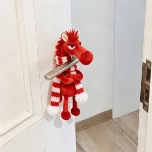 小马门把手装饰挂件新年氛围布置入户房门把玩偶摆件防撞乔迁礼物