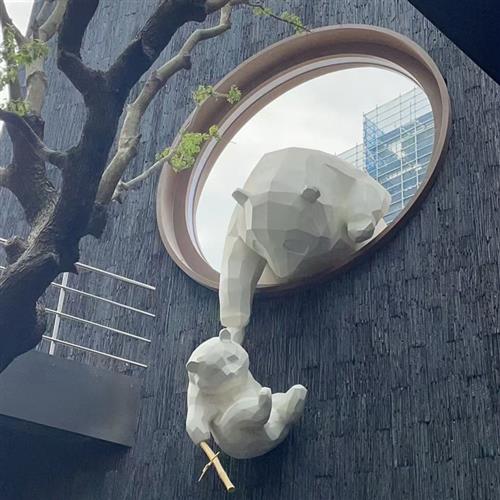 不锈钢彩色切面熊雕塑金属镂空发光几何动物造型户外园林落地摆件