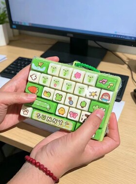 ADHD救星！键盘解压玩具按键挂件ADHD玩具按按乐包挂件钥匙扣女