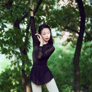舞蹈服女春夏长袖芭蕾舞练功服连体服成人形体艺考黑色植绒体操服