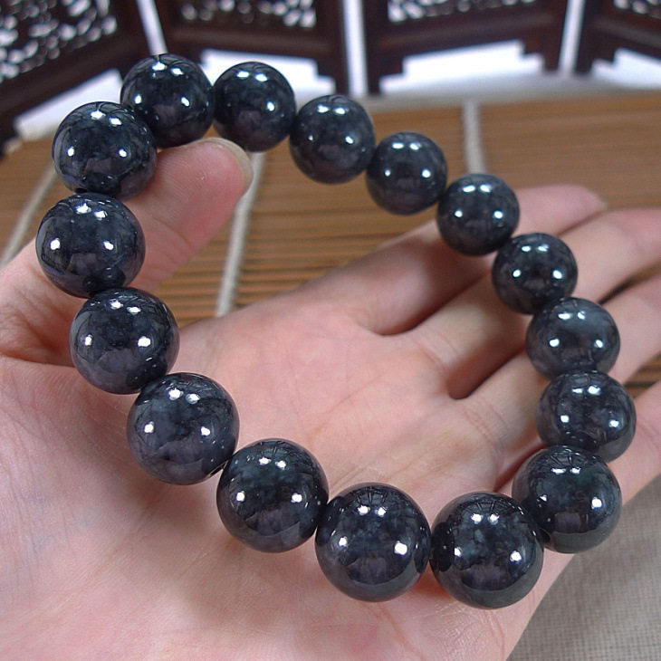 缅甸A货翡翠乌鸡种13mm手串冰种