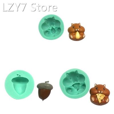 3D Fondant Exquisite Squirrel Chocolate Candy Molds Polymer