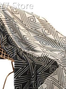 Nordic Style Knitted Warm Throw Blanket Black White Double-S