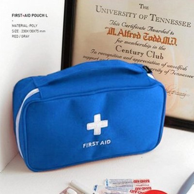 Portable Camping First Aid Kit Emergency pill Bag Storage Ca