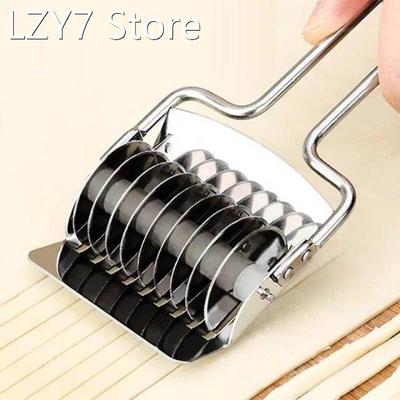 Non-slip pressure machine kitchen utensils, pasta cutting kn