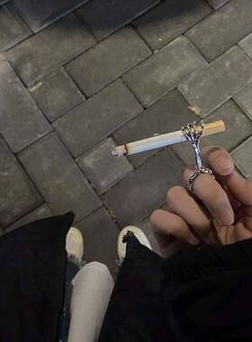 氛围感抽烟指环男女烟托支架创意个性潮流戒指gr