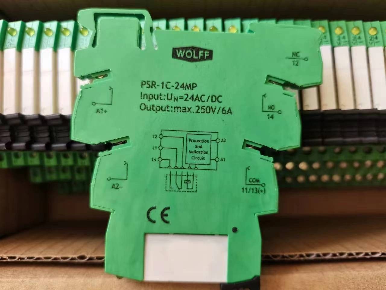 沃富wolff全新的超薄款24Ⅴ继电器有32片,标价是单价