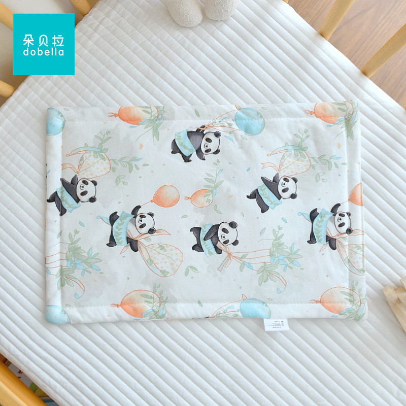 宝宝夏季凉感枕头新生婴儿冰丝云片枕竹纤维吸汗透气防吐奶枕垫巾