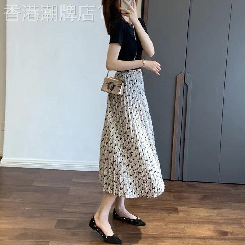 碎花半身裙女夏季2026新款气质高腰a字时尚显瘦高级感百褶中长裙