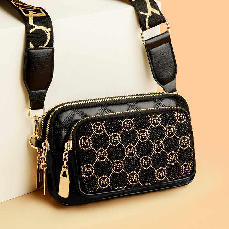 今年夏天爆款斜挎单肩小方包高级感包包女式2025新款包精致妈妈包,箱包皮具/热销女包/男包,小方包,淘宝优惠券,粉丝福利购,淘宝优惠卷