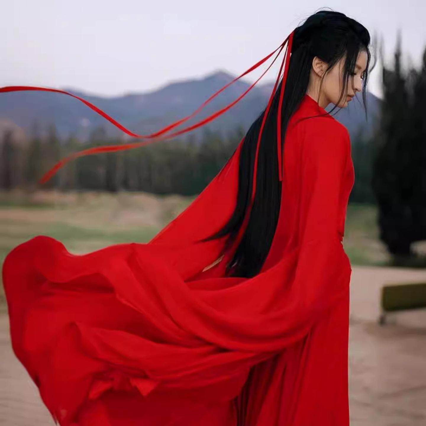 红色魏晋风汉服女【风华绝代】