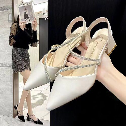2026womenclothes尖头