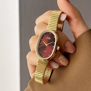 IEKE 气质阿仙奴带复古金色百搭显白 新年蛇形手表女中古风时尚