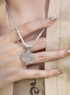 新中式仿玉髓莲花吊坠项链