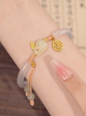 可调节玉兔手镯女小众礼物